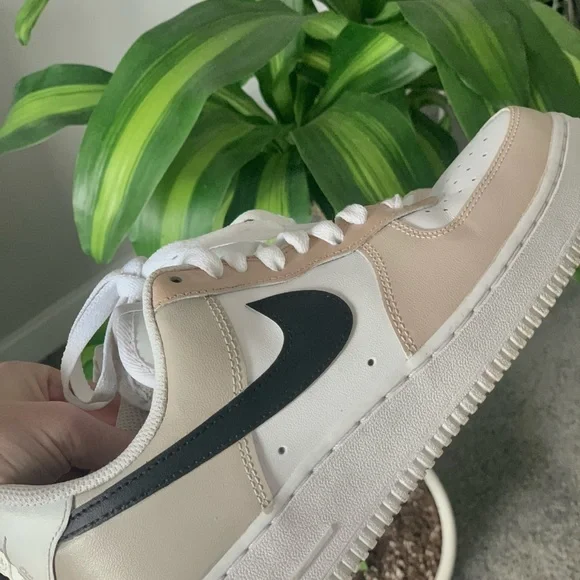 Light tan af1s - Picture 3 of 4